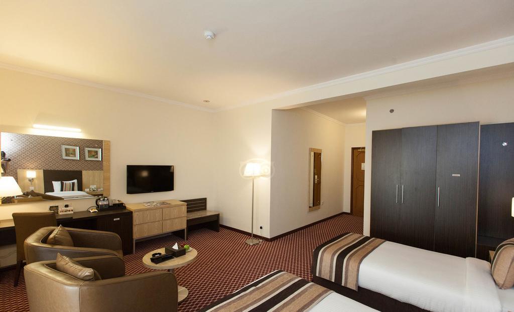 Fortune Karama Hotel Dubaï Extérieur photo